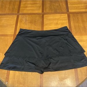 Women’s Plus Size Active Ruffled Black Skort